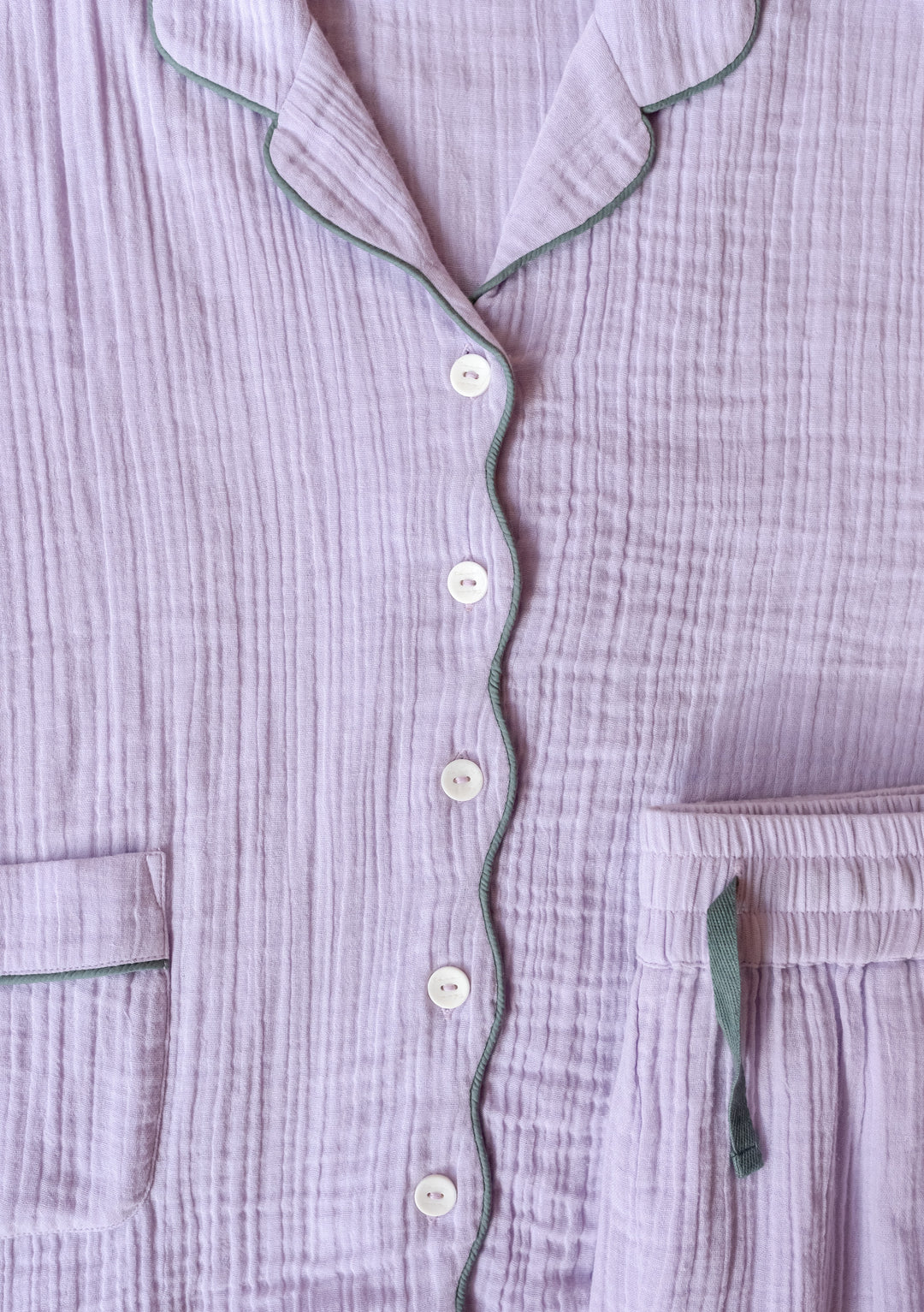 Sample Sale Cropped Cotton Pyjamas in Lilac