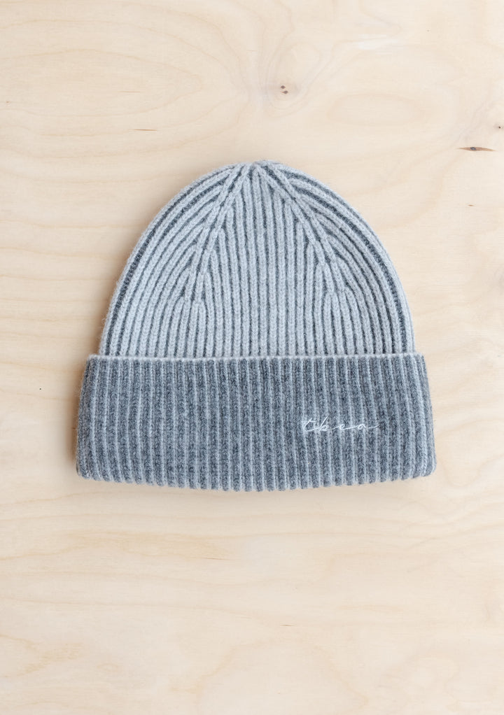 Cashmere & Merino Beanie in Charcoal Two-Tone