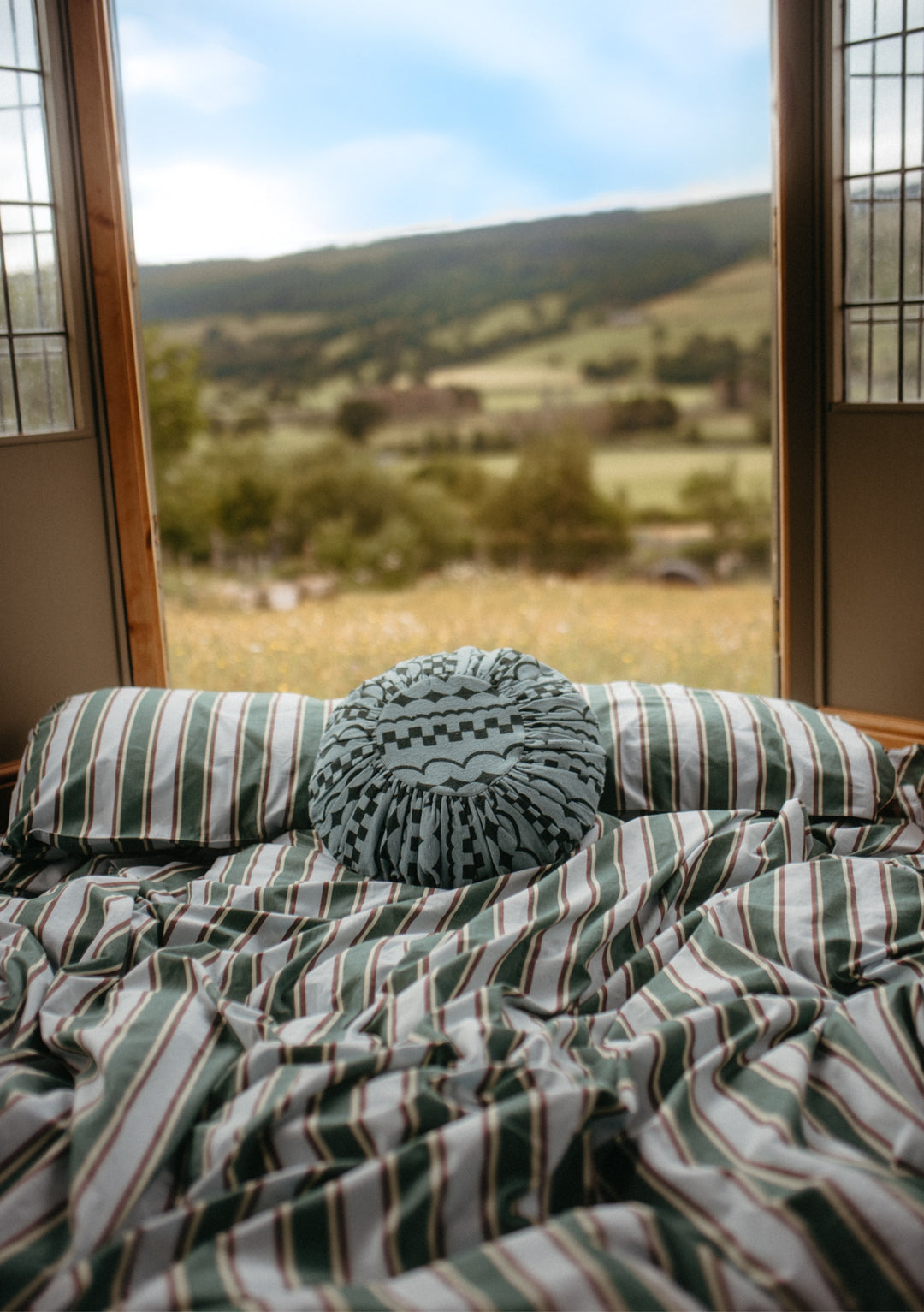 Housse de coussin en coton à rayures vertes 