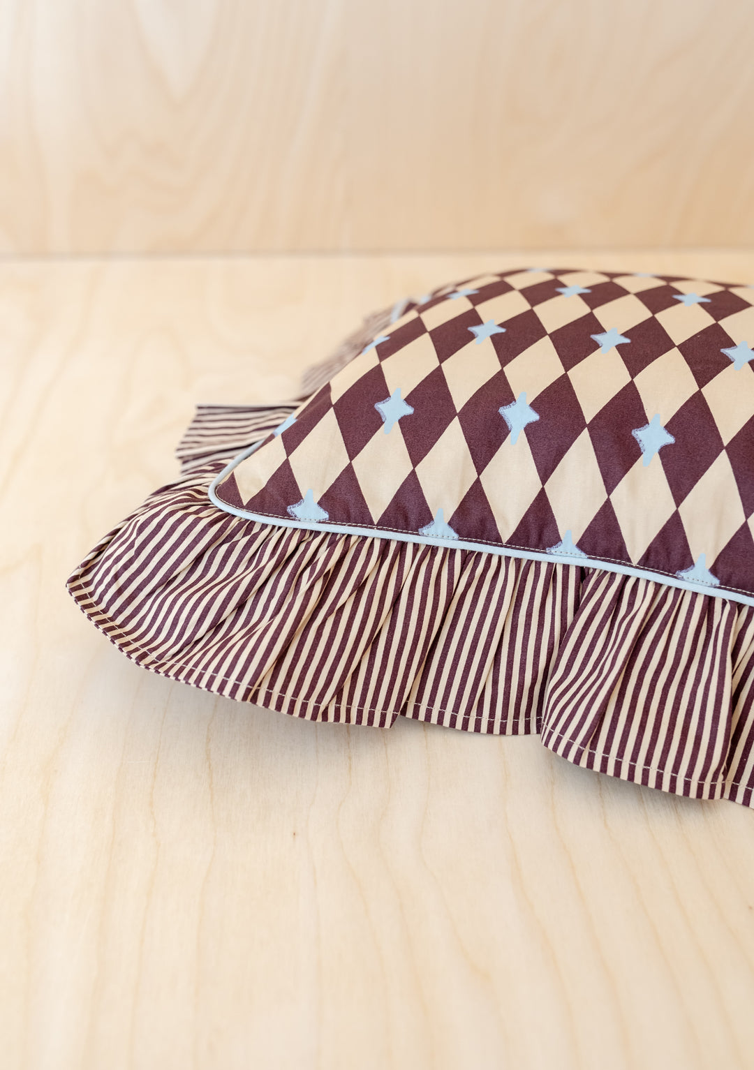 Housse de coussin en coton Camel Harlequin 