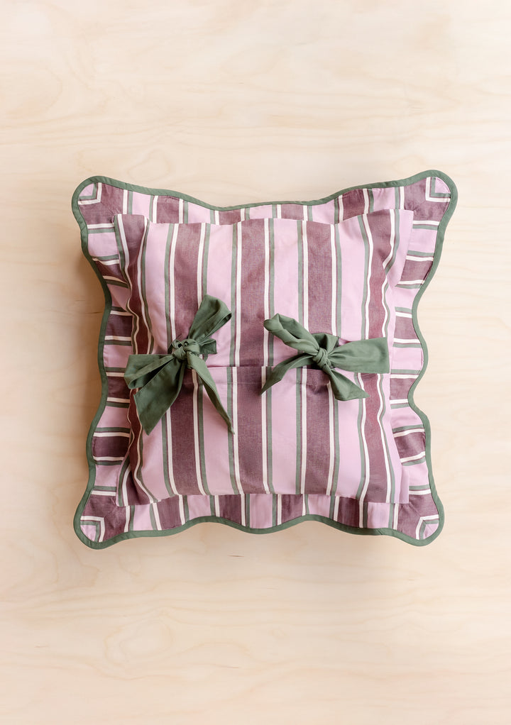 Housse de coussin en coton à rayures roses