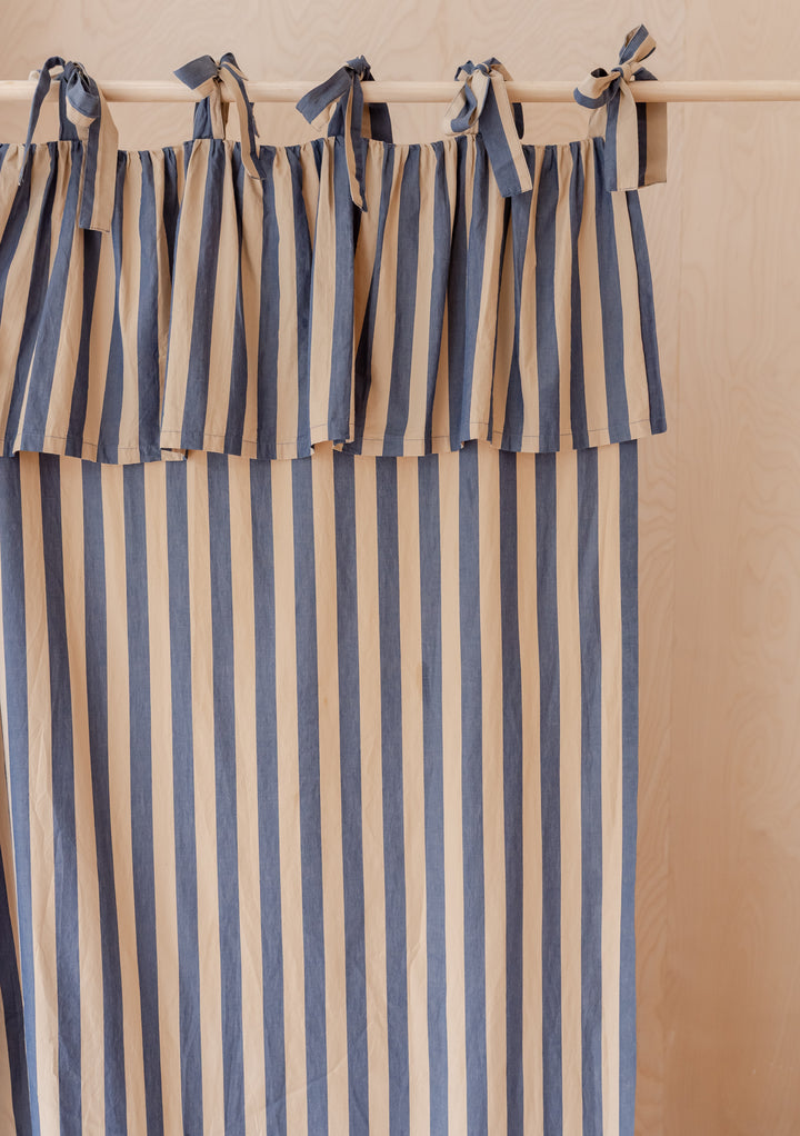 Paire de rideaux à nouer en coton à rayures bleu marine 