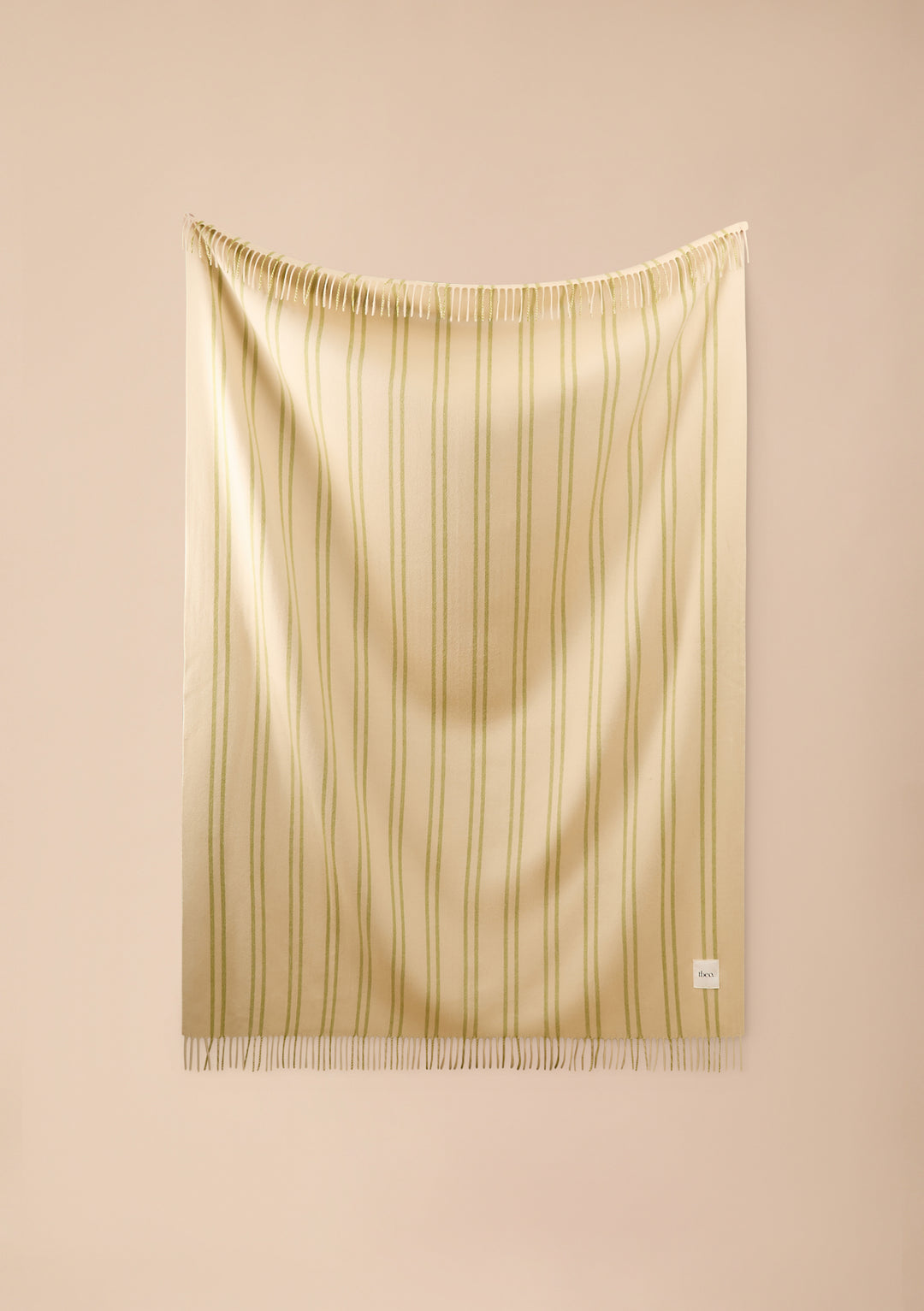 Lammwolldecke mit grünem Streifen