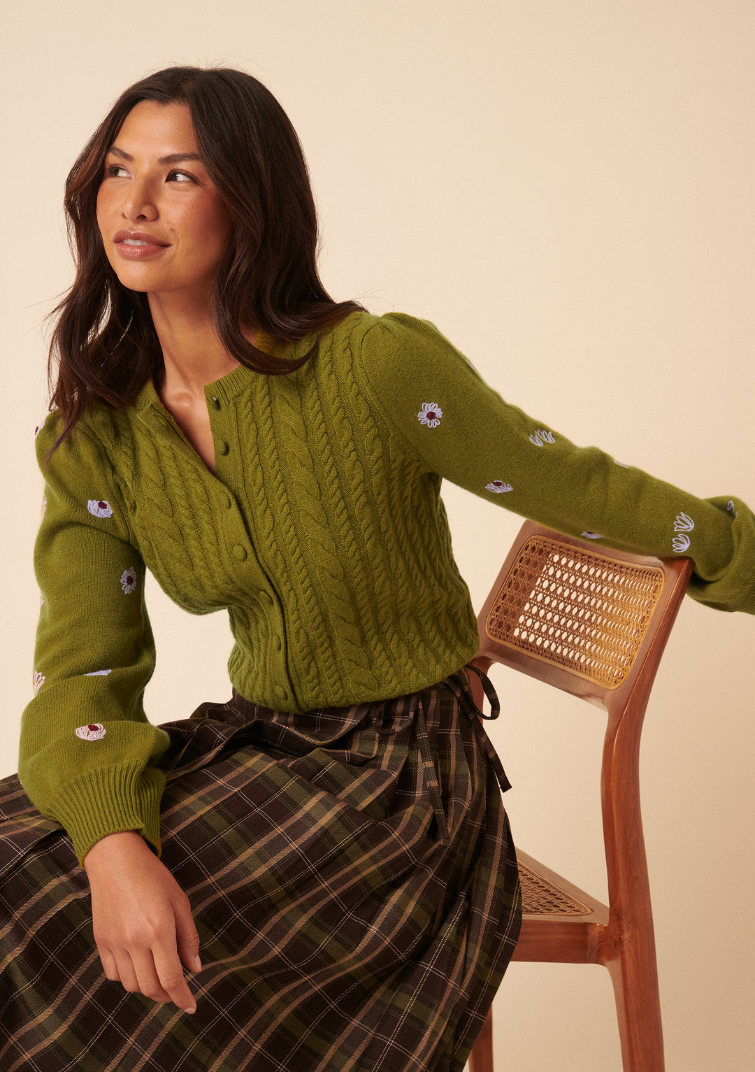 NC x TBCo Cardigan en laine torsadée à fleurs vertes