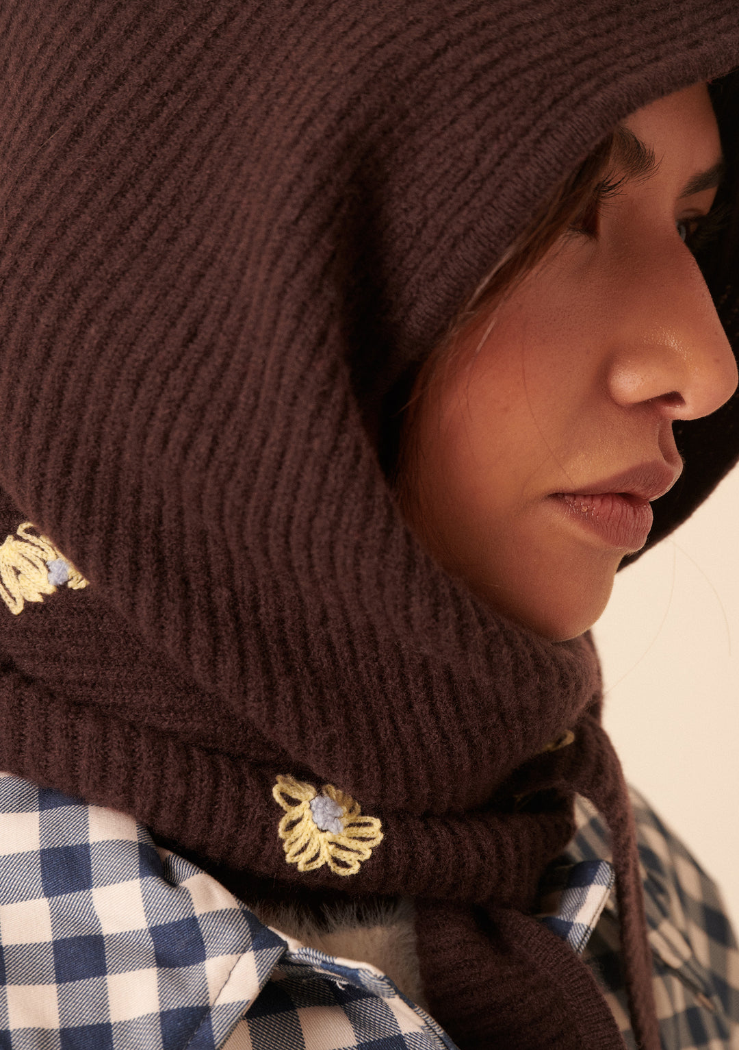 NC x TBCo Wollkapuze mit Blumenmuster in Latte