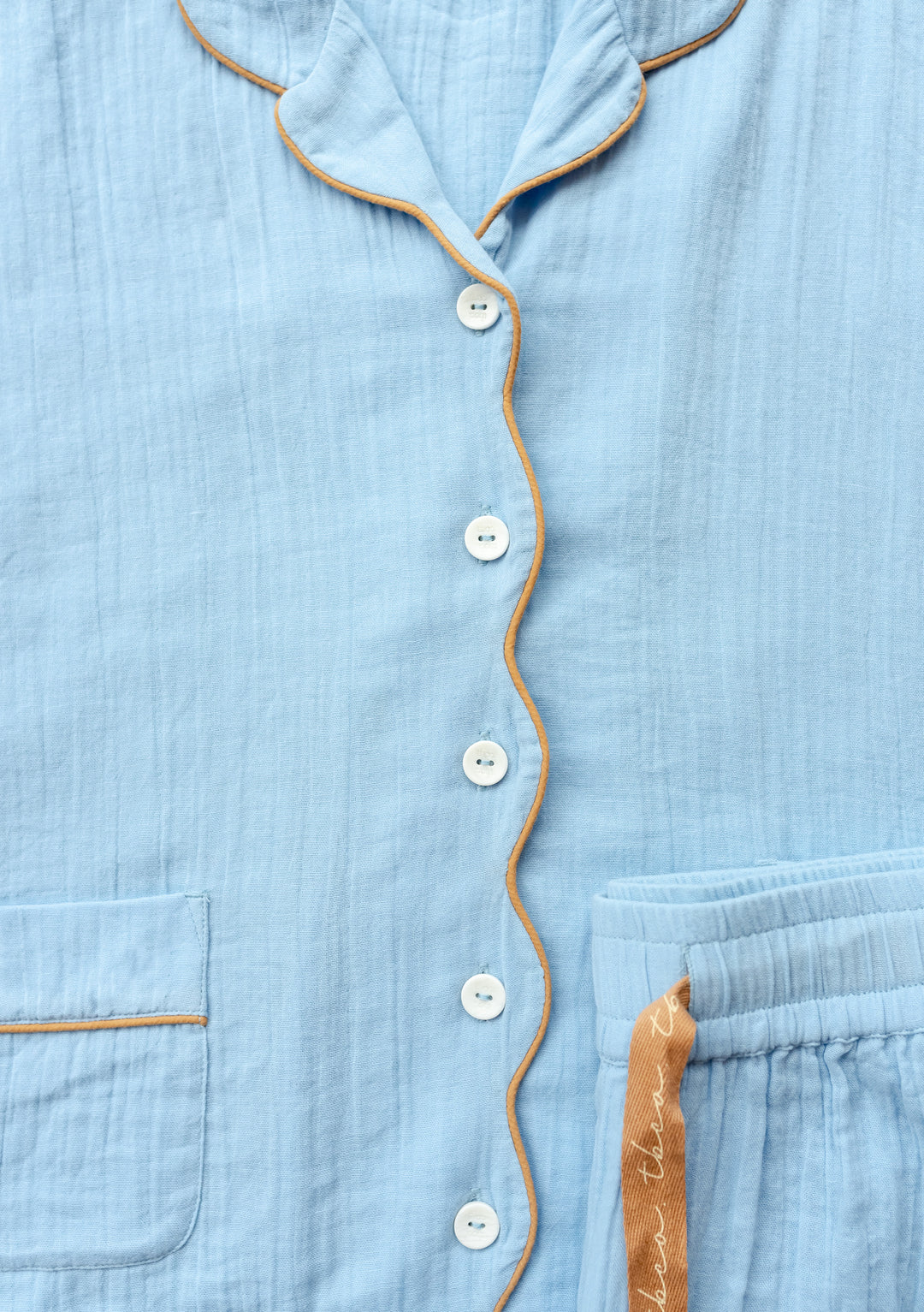 Pyjama en coton bleu pétoncle