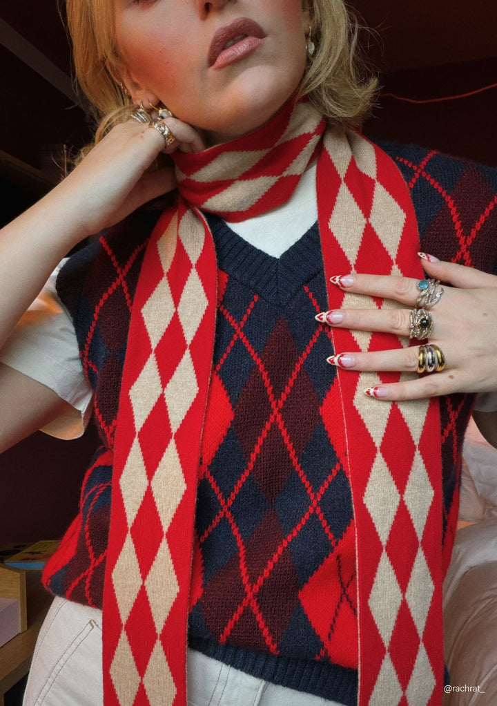 Écharpe fine en laine mérinos à motif arlequin rouge